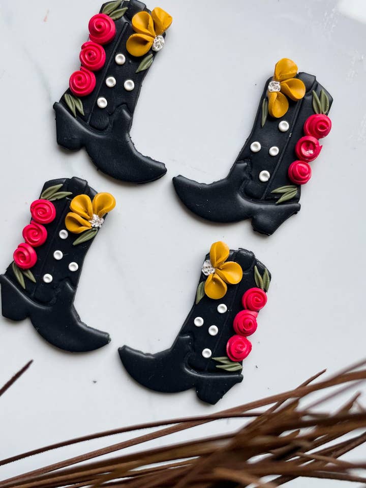 Botas Vaqueras - Polymer Clay Örhängen för wholesale av Simple by Ame LLC