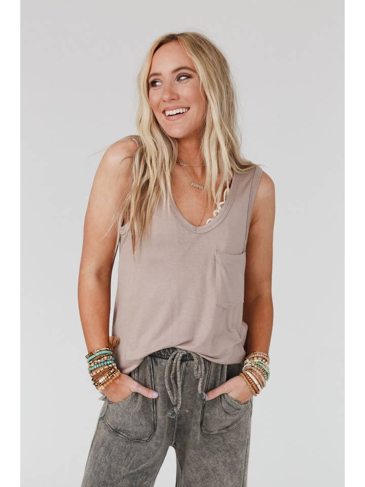 Three Bird Nest - Vente Débardeur – femme - Débardeur Shelli à encolure dégagée - Dark Moka6