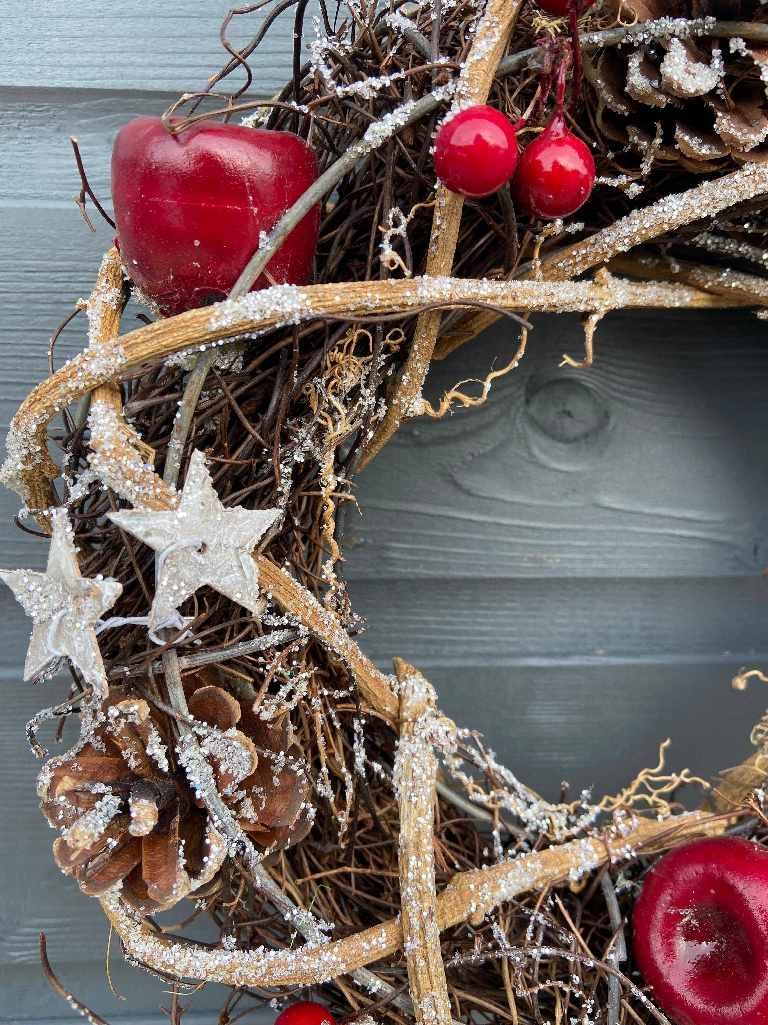 Marissa's Gifts - Wholesale Krans - Handgemaakte hangkrans voor kerstdecoratie 25 x 25 x 7 cm5