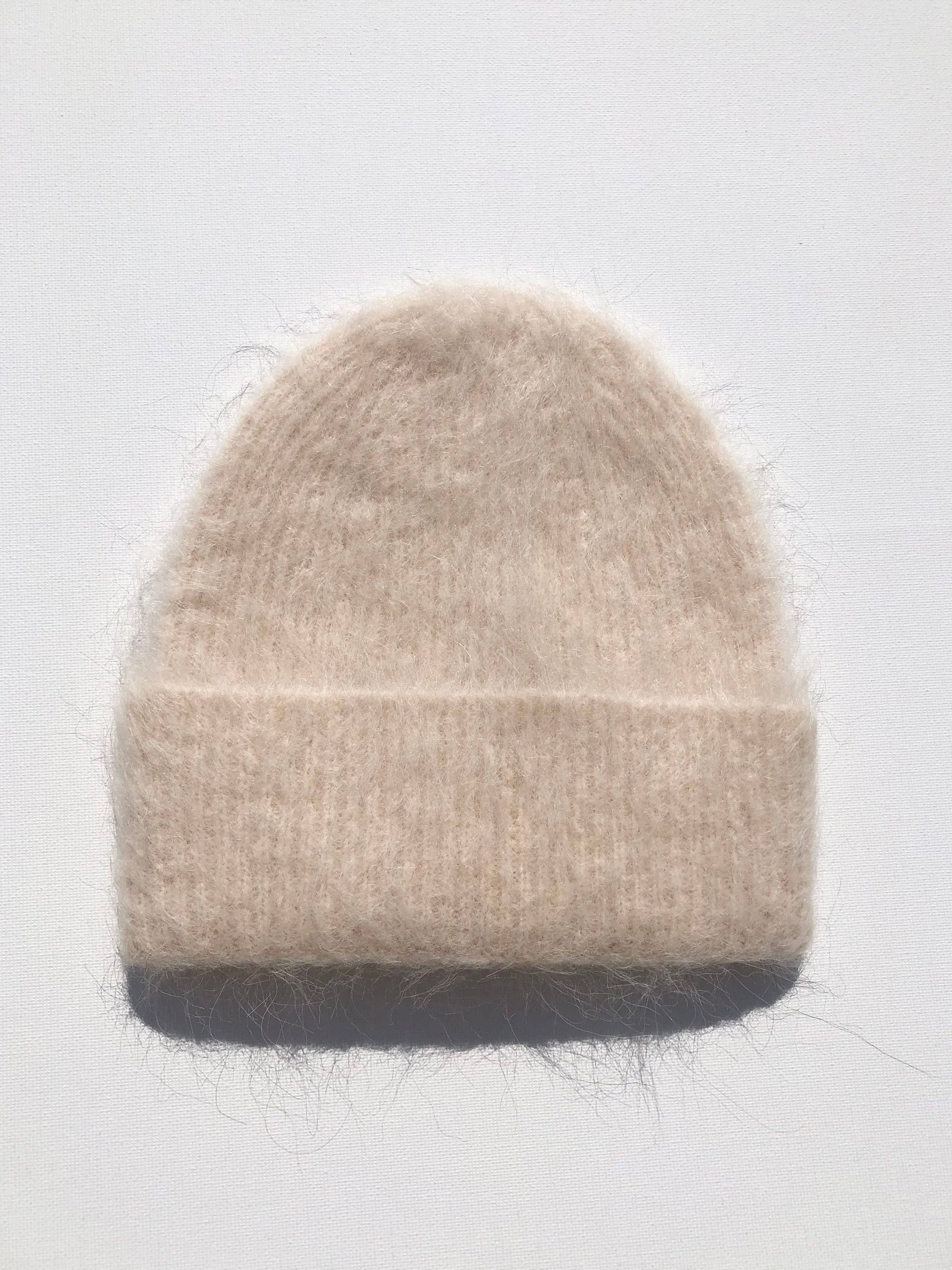 Billy Bamboo - Wholesale Beanie - Women's - ALPACA FLUFFY BEANIE 8