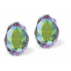 Österrikiska kristall mystiska ovala stiftörhängen i Paradise Shine för wholesale av Byzantium Collection Ltd