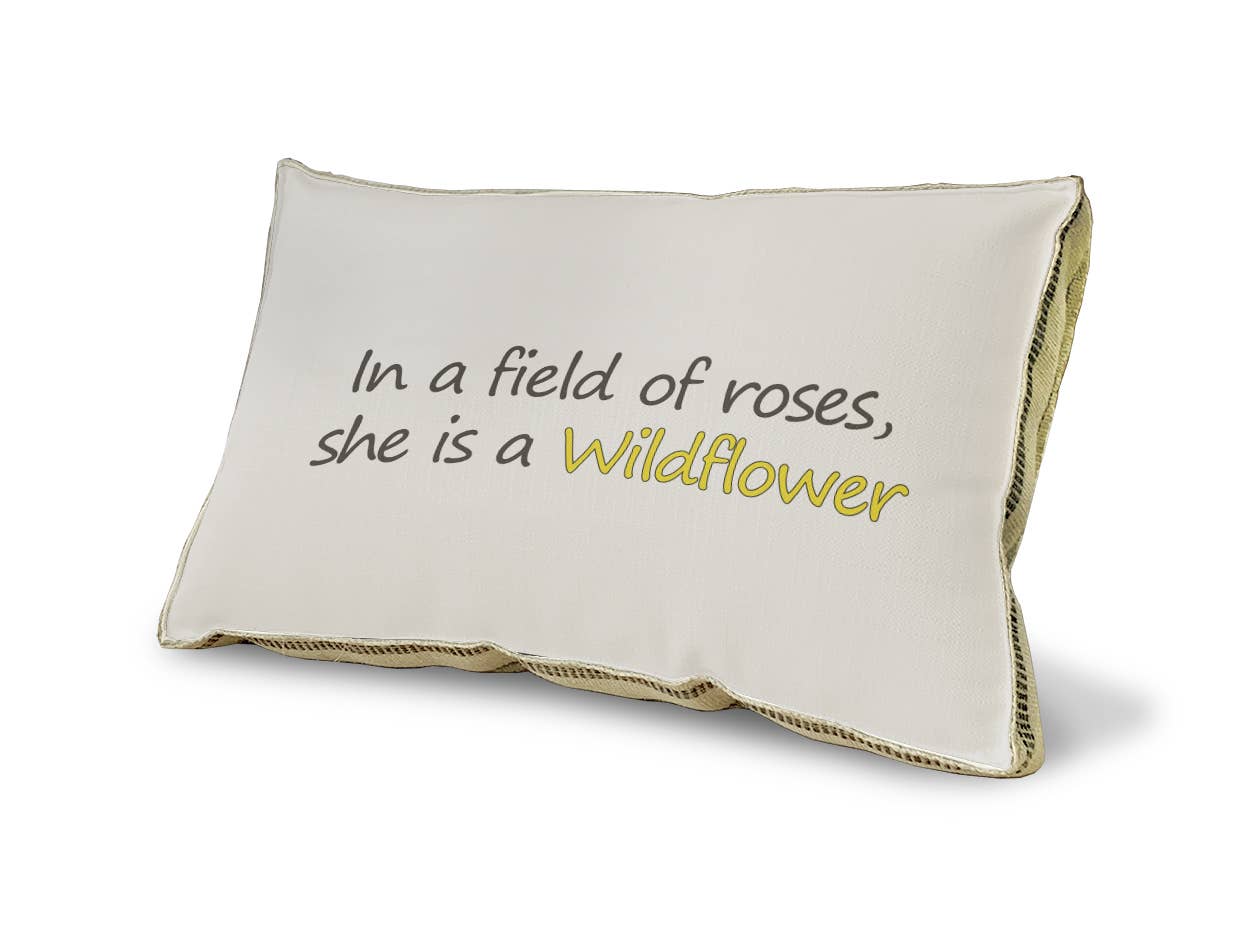 SPLASHWORKS - Venta al por mayor Cojín decorativo - 23 «x 15" - Almohada decorativa - En un campo de rosas