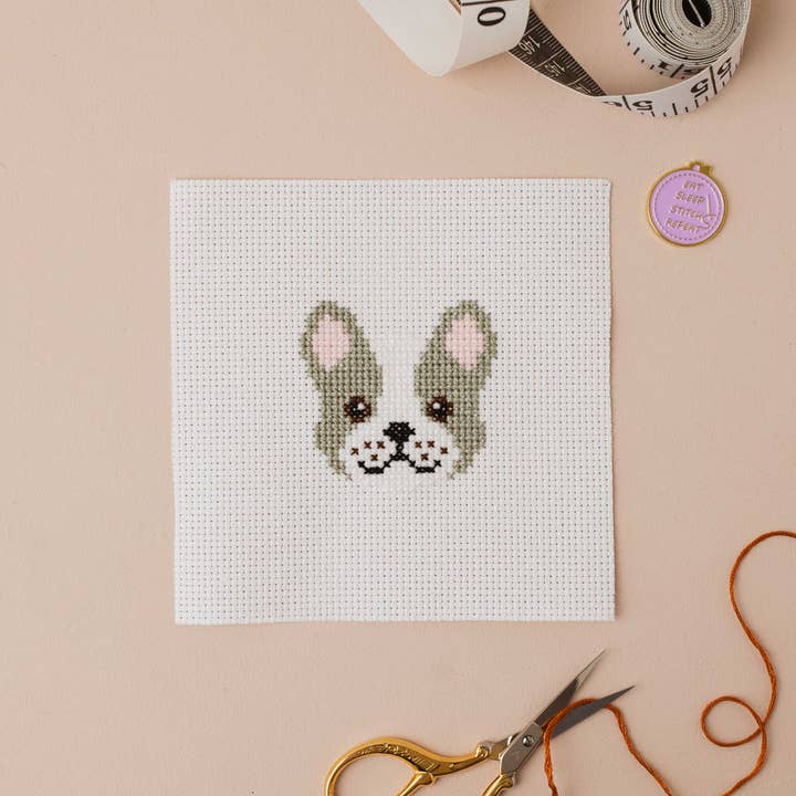 Fransk Bulldog Mini Counted Cross Stitch Syhåndværkssæt for engroshandel hos Meloca Designs