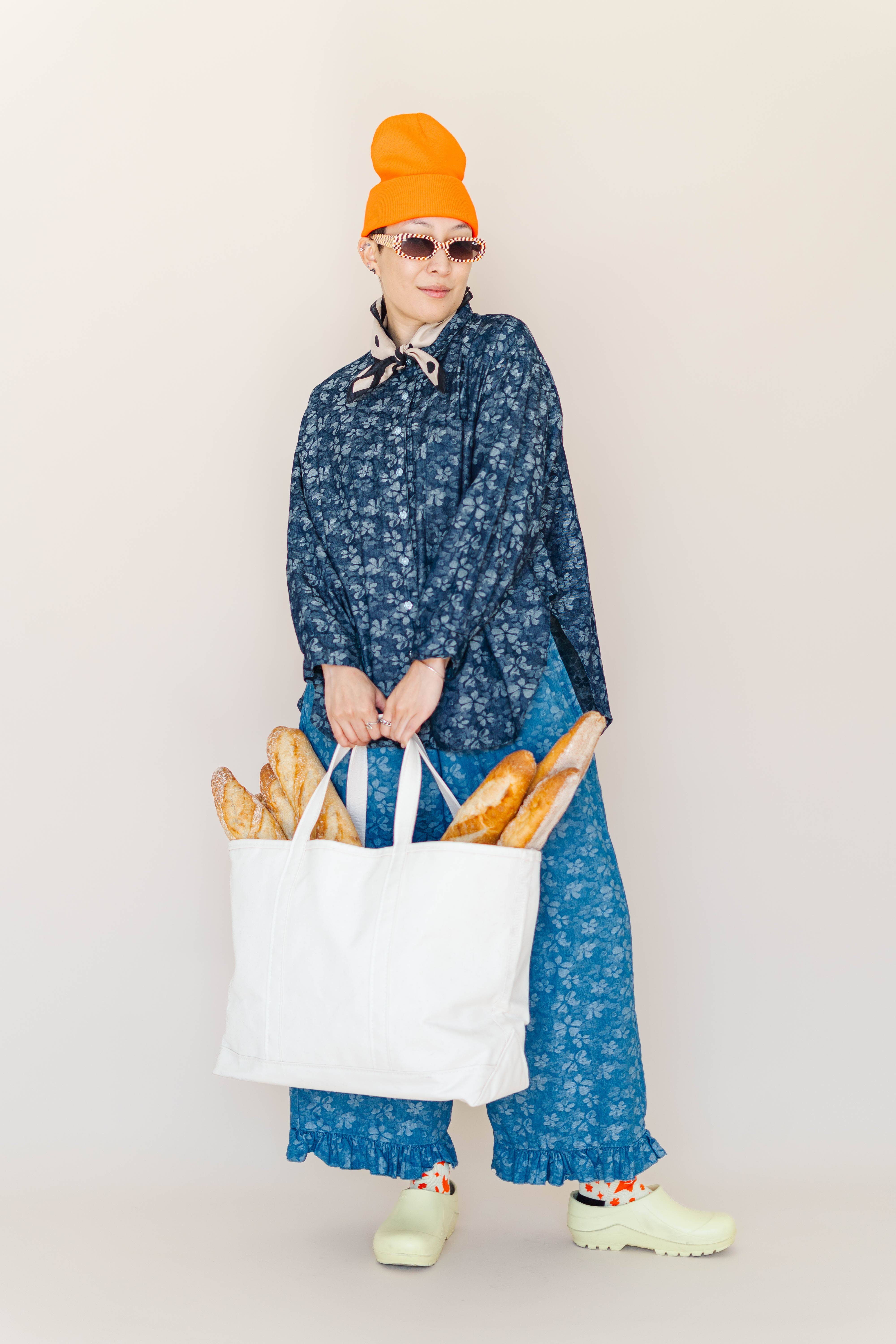 Nettle Studios - Wholesale Button Down Shirt - Unisex - Size Inclusive Plus Size Unisex Floral Chambray Button Up11