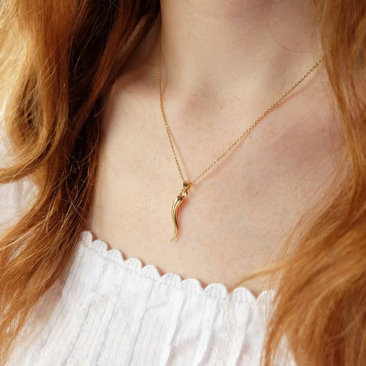 Augusta Jewellery - Wholesale Pendant/Charm Necklace - Cornicello Horn Of Plenty Charm Necklace