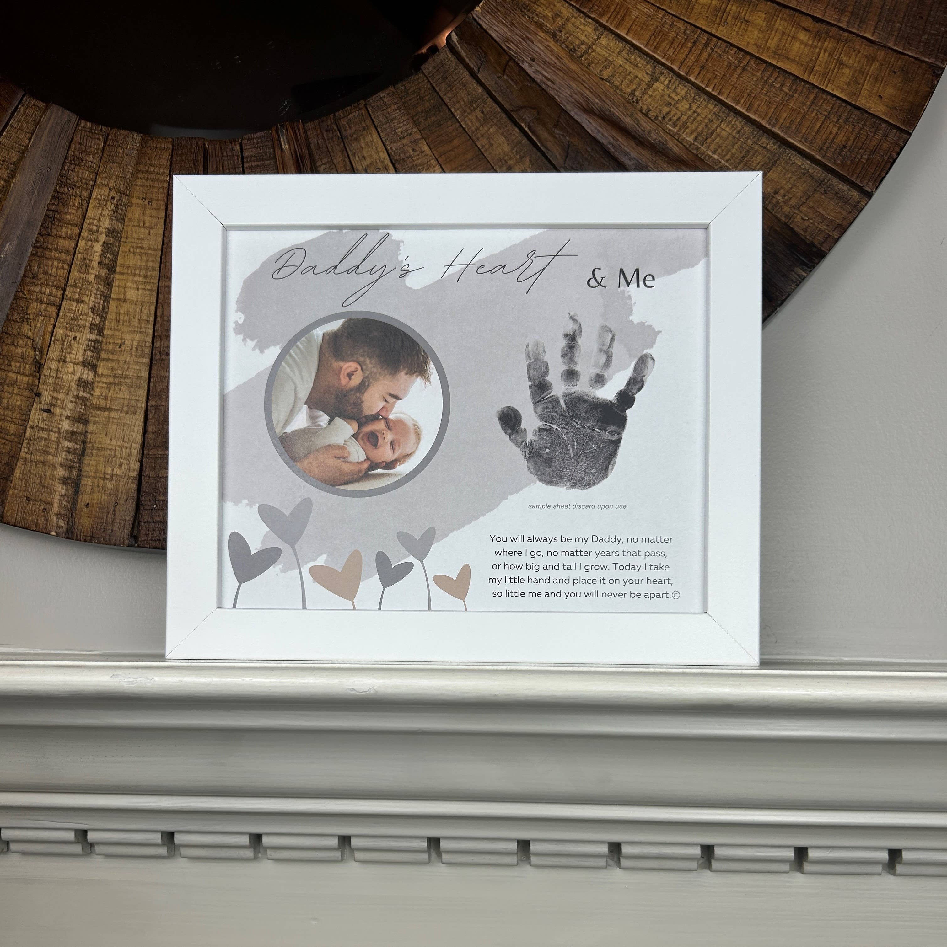 The Grandparent Gift Co. Inc. - Wholesale Picture Frame - Kids & Baby - Daddy Handprint Keepsake Frame: Heart and Me 43806
