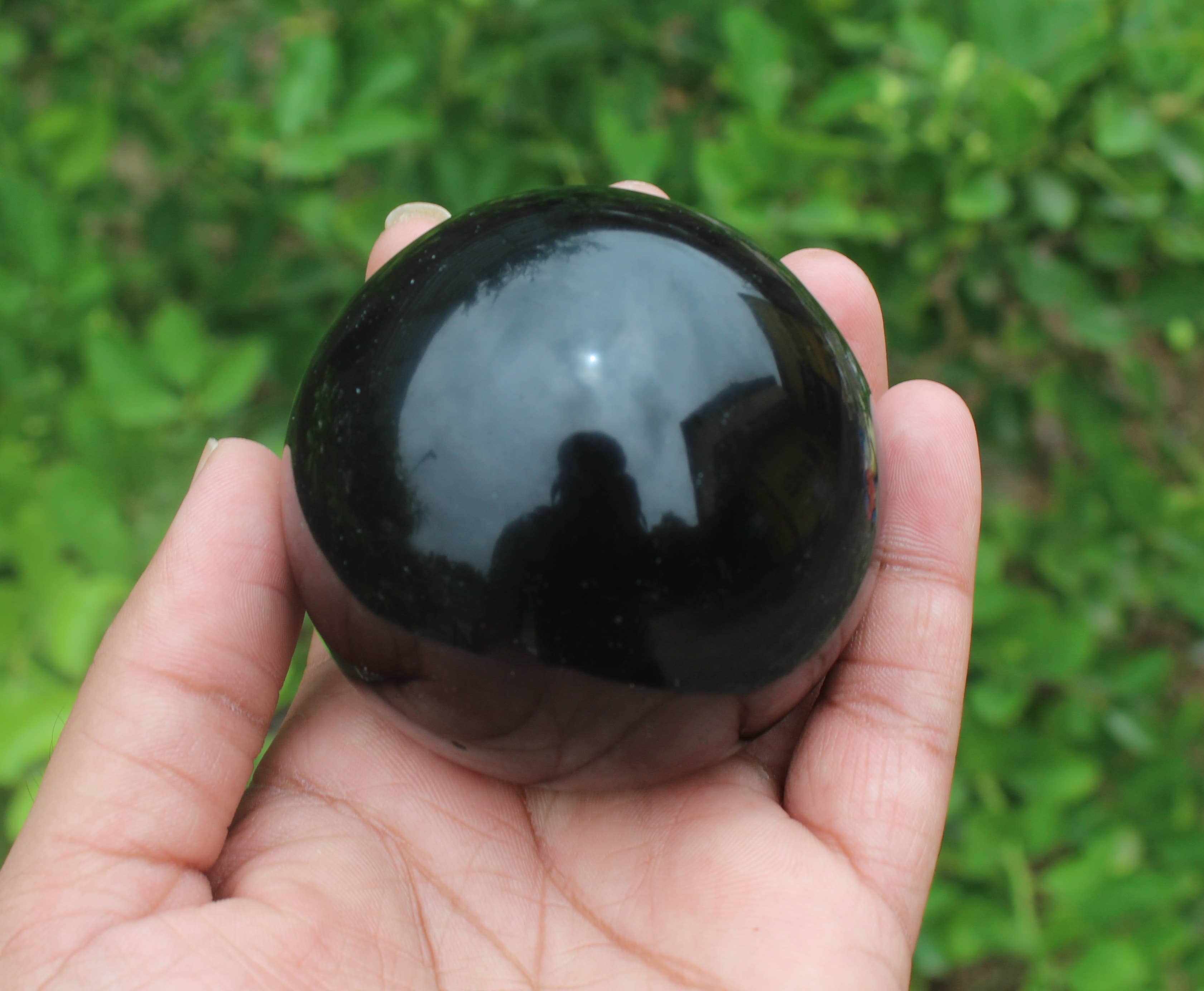 Aura Vibes - Wholesale Spiritual Stone/Crystal - Black Obsidian Spheres 50 mm1