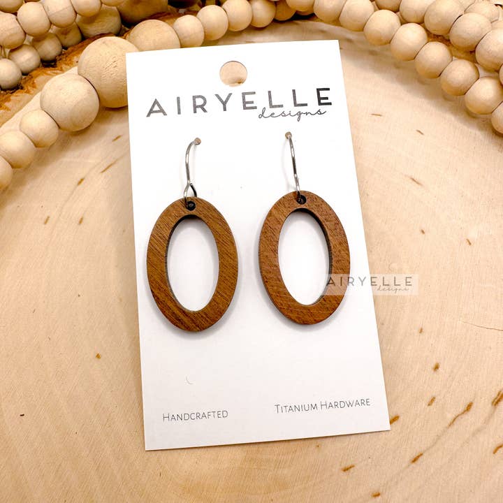 Minimalistiske ovale rundkantede træ Hoop øreringe for engroshandel hos Airyelle Designs