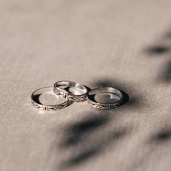 Breezi Mae - Wholesale Band/Stacked Ring - Floral Sterling Silver Stacker Band Ring1