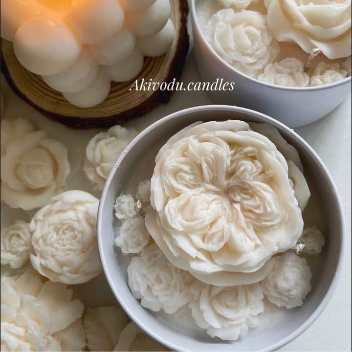Akivodu Candles - Venta al por mayor Velas de diseño llamativo - Vela de Flor de Peonía 8 oz - Varios Aromas2