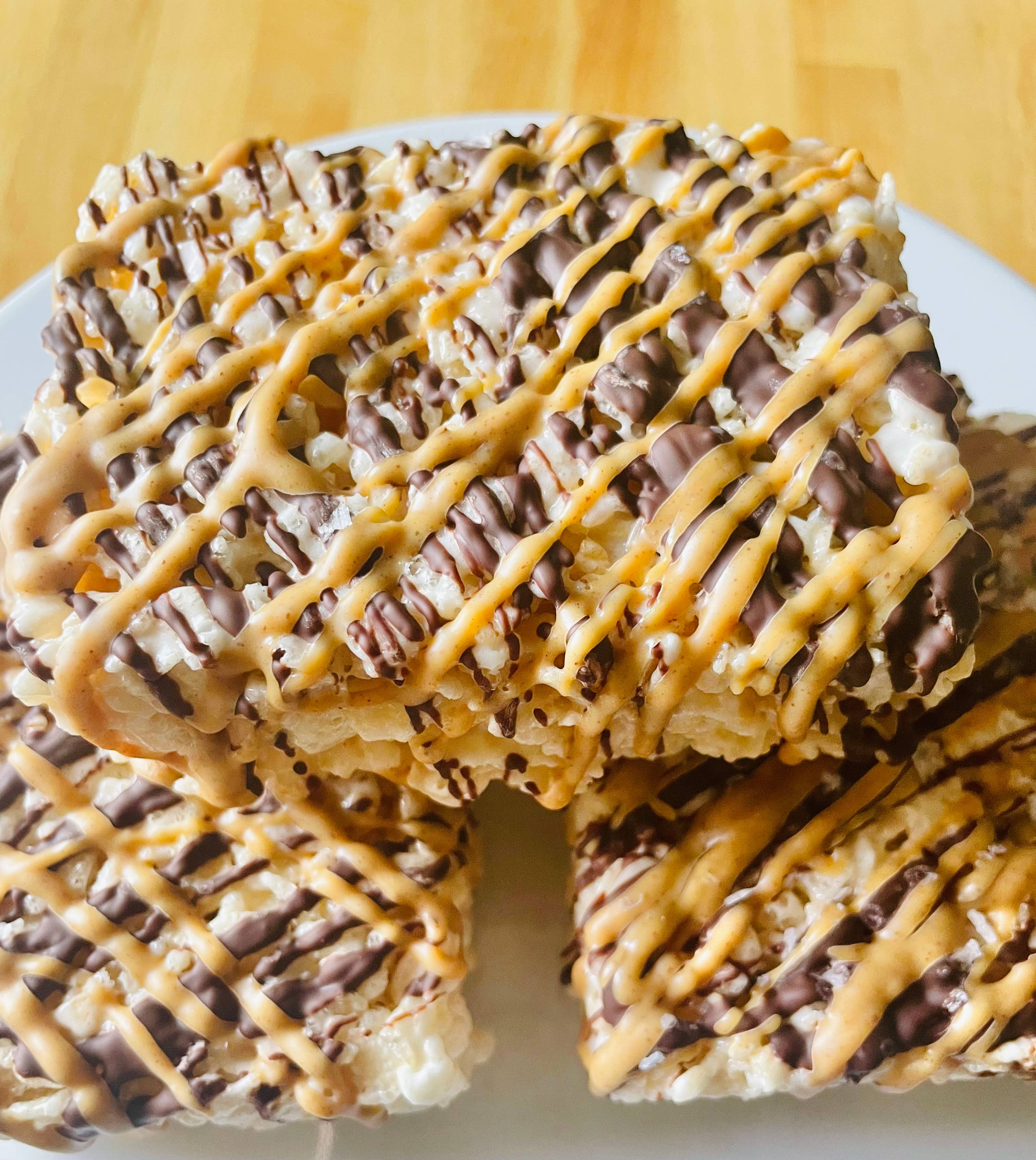 Creative Crispies Co. - Wholesale Chocolate Covered Sweets - "Drizzled" Rice Crispie Treats - Case of 123