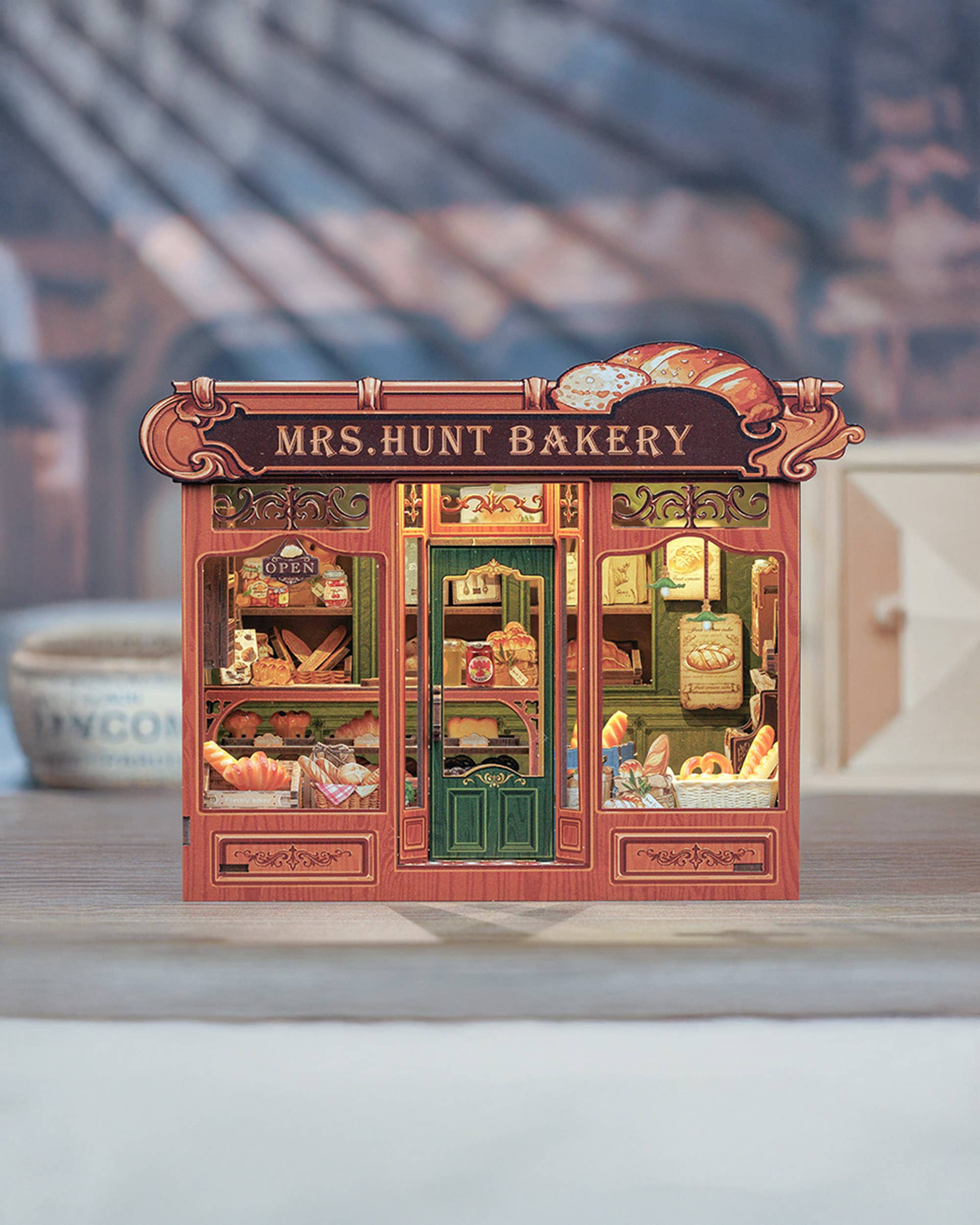 Hands Craft Intl - Wholesale Puzzle - Kids - DIY Book Nook Kit: Mrs. Hunt Bakery2