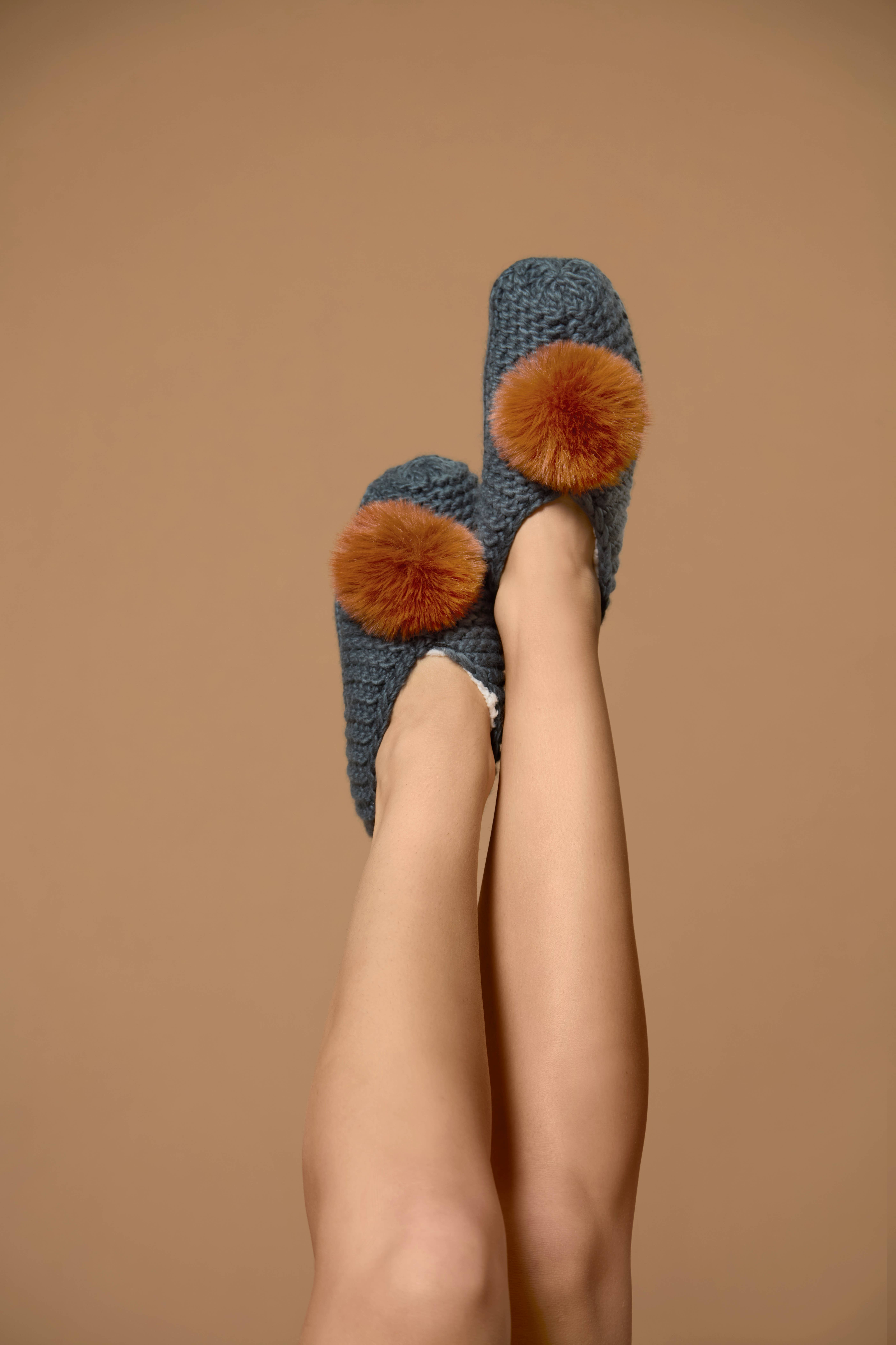 Infinity Classics International Inc. – wholesale Slippers – Women's – Women's Pom Pom Recycled Knit Sherpa Lined Slippers5