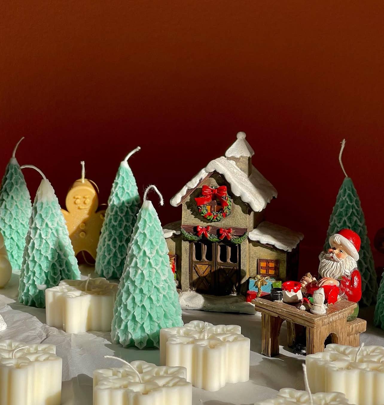 Candleglambyperry - Vente Bougies originales - Bougie en forme de sapin de Noël1