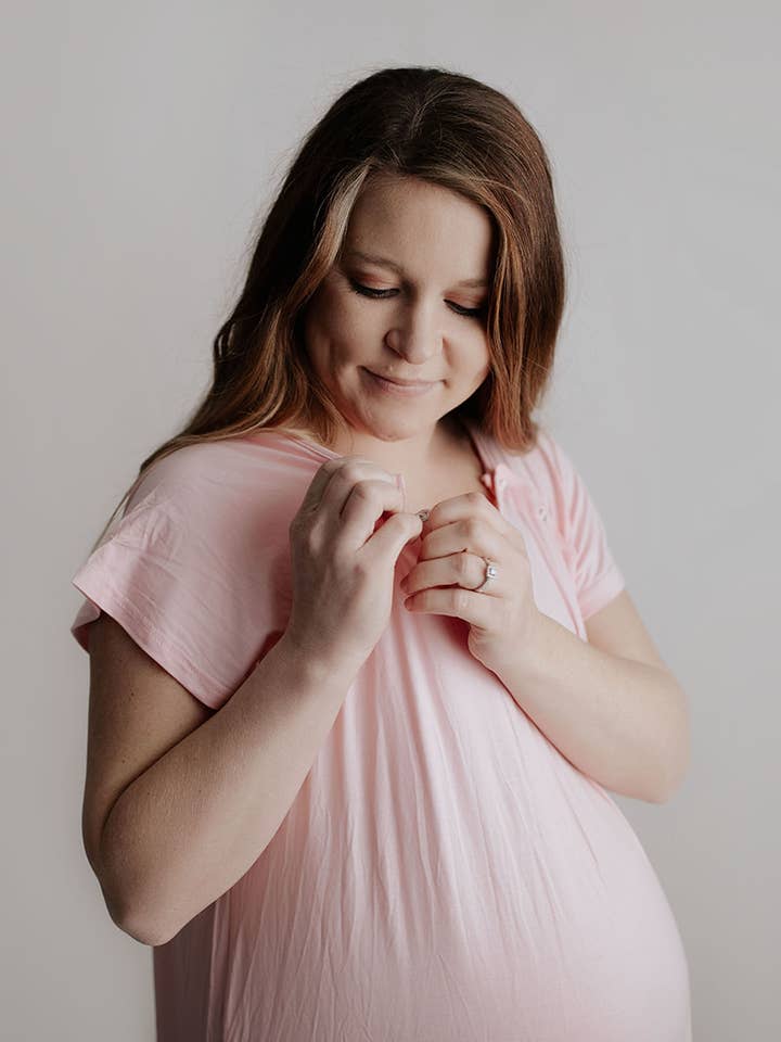 Three Little Tots - Wholesale Dress - Maternity - Light Pink Mommy Labor and Delivery/ Nursing Gown6
