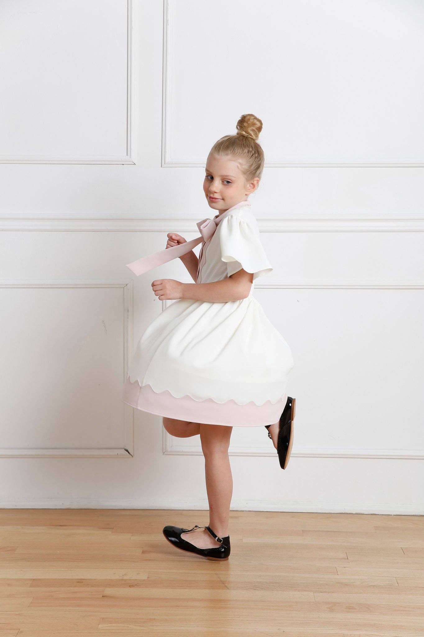 Aisabobo - Wholesale Dress - Kids - Eve dress (black)23