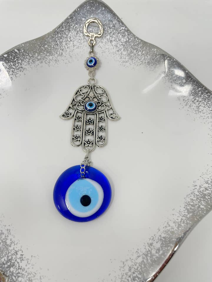 Metal hamsa evil eye wall hanging for wholesale by Nai Gifts