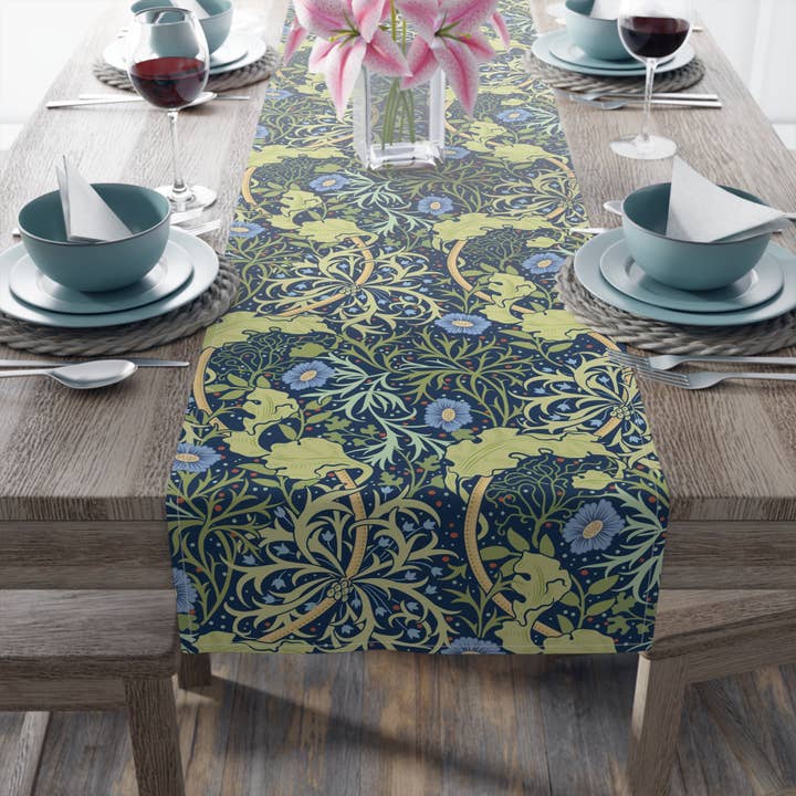 Willy Morris Home Emporium - Wholesale Table runner - Table Runner inspired by William Morris - Seaweed Collection (Blue Flower)