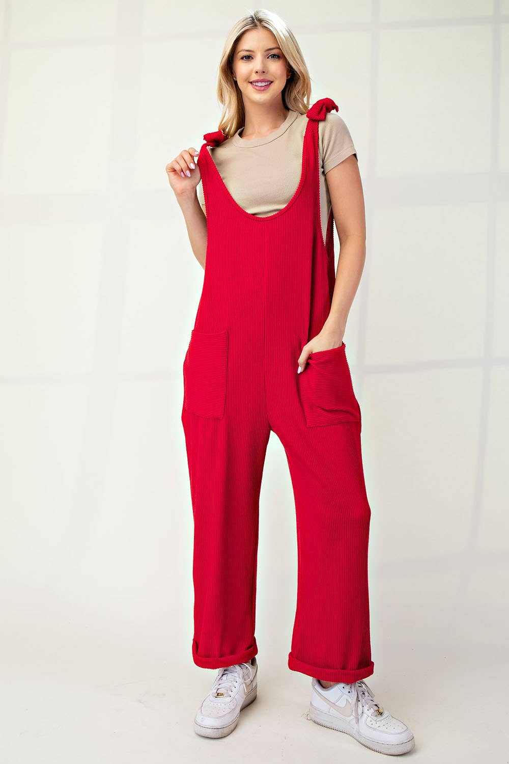 Celeste Clothing – Großhandel Jumpsuit – Damen – Plus-Size verstellbarer Rippen-Overall mit Fronttaschen - CP4387361