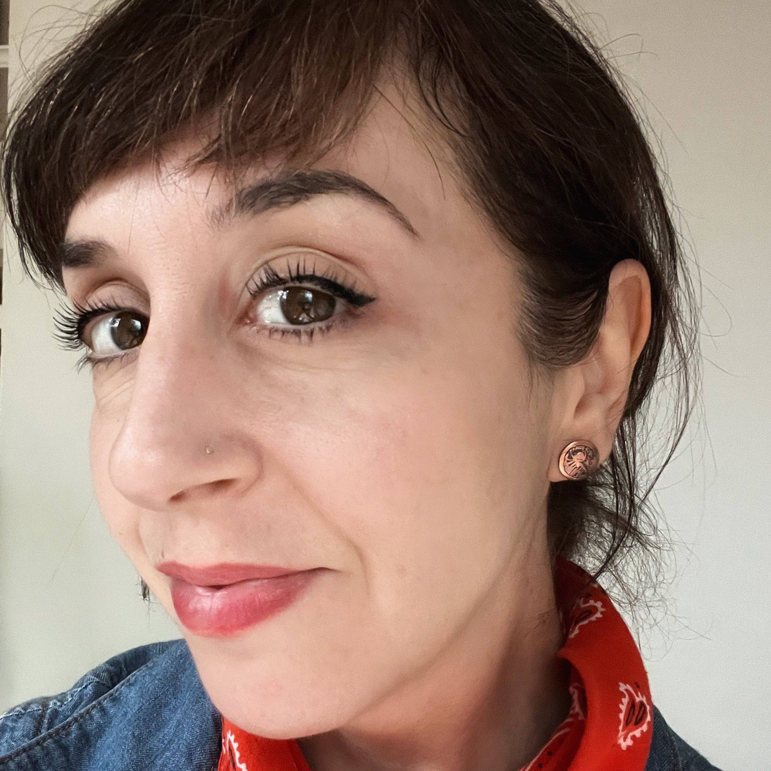 Metal Cloth & Wood – Brincos de pino por atacado – Brincos de Botão de Isópode em Cobre e Prata de Lei — Brincos de Isópode — Presente Único para Jardineiro ou Amante de Joias de Insetos!1