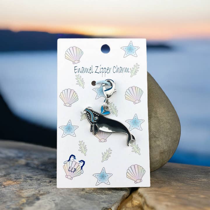Lucky Little Penguins - Wholesale Purse/Bag Accessory - Unisex - Charm Southern Right Whale 2