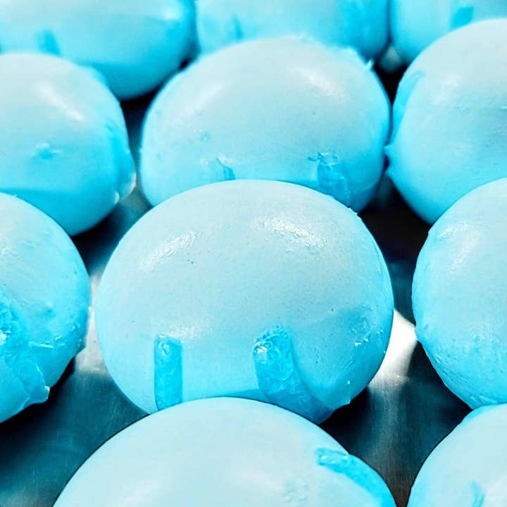 The Freeze Dried Candy Store - Wholesale Taffy - Blue Raspberry Salt Water Taffy1