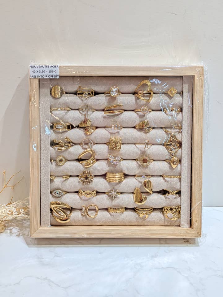 Sats med 40 blandade ringar med strass för wholesale av LOLO & YAYA