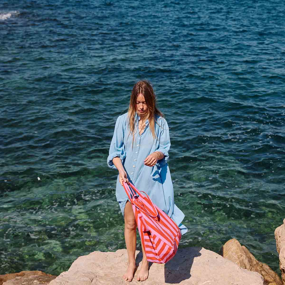 ELISA TOTE BAG STRIPES ORCHID/ TOMATO for wholesale on Faire7