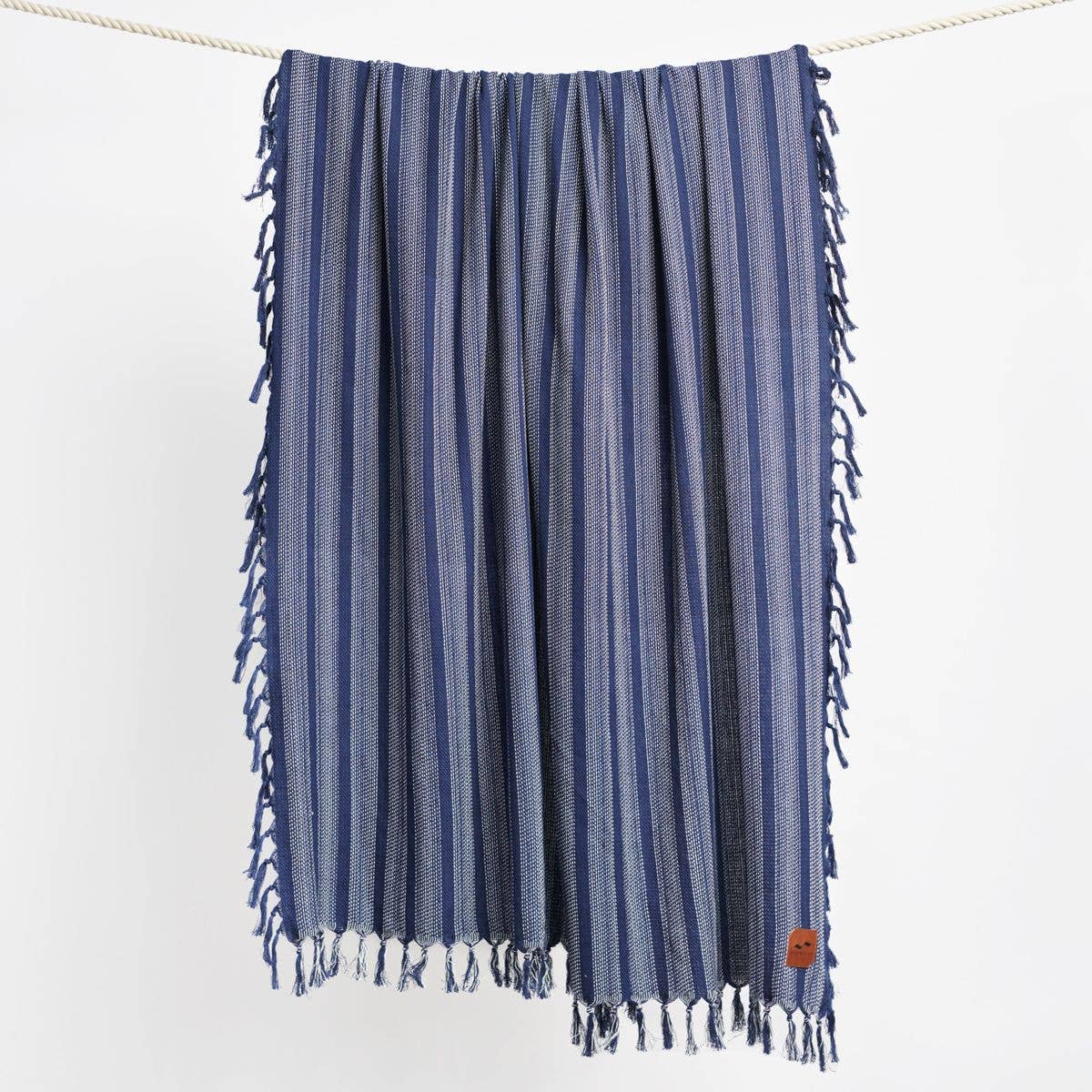 Slowtide – wholesale Throw blanket – Dylan Throw Blanket - Indigo2