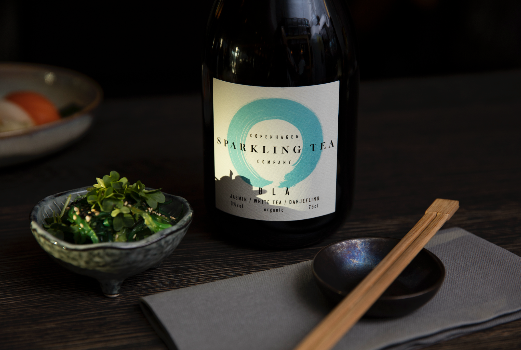 Zepeim - Vendita all'ingrosso Aperitivo/Cocktail analcolico - Tè frizzante BLÅ Copenhagen2