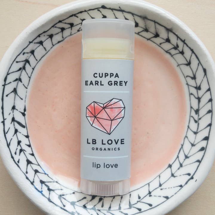Cuppa Earl Grey Naturligt Läppbalsam med Bivax, Sheasmör för wholesale av LB Love Organics