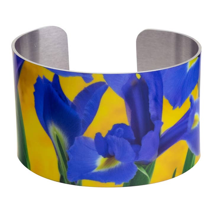 Bracelet manchette large Iris pour la vente par Wyldeflower Studio