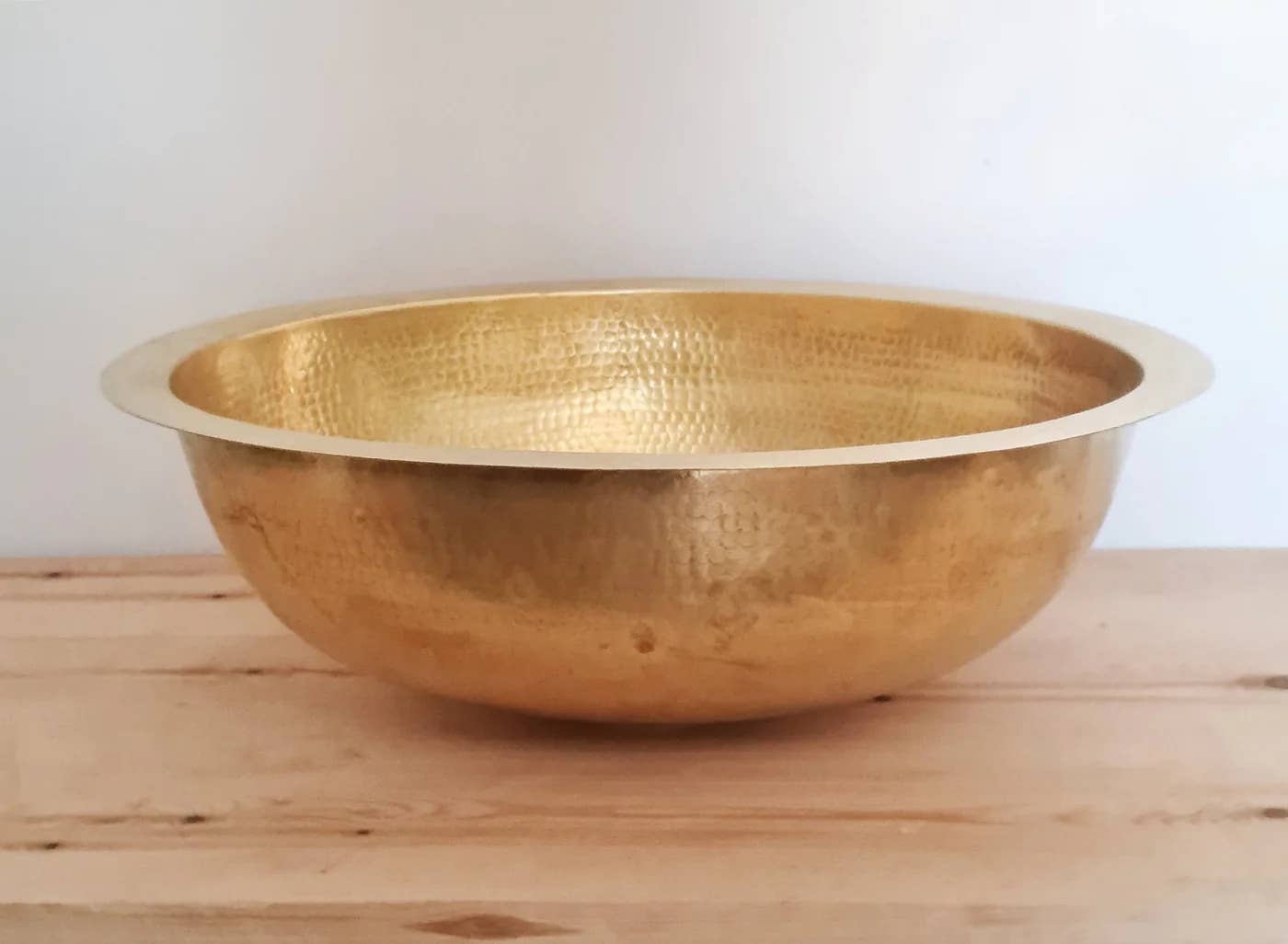 High crafty - Wholesale Bathroom Accessory Set - Custom Oval Brass Bathroom Sink — Handcrafted in Fez, Morocc