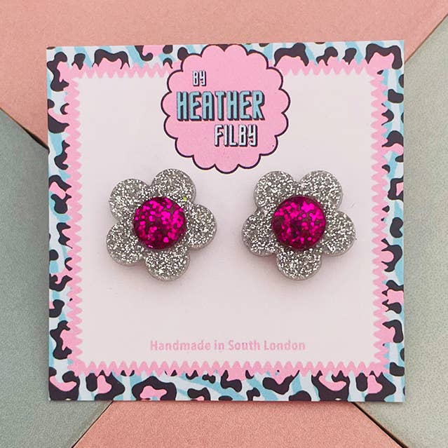 Brincos de Tacha com Brilho de Flores (MAIS CORES) - Mais Vendido por atacado de By Heather Filby