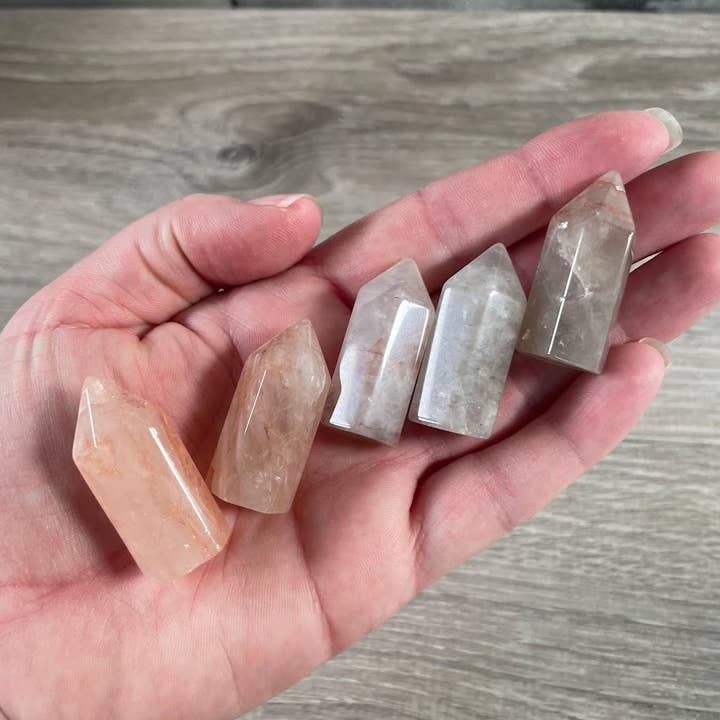 Keystone Crystals - Vente Pierre et cristal de spiritualité - Obélisque Trapu en Pierre Précieuse – Petite Tour en Cristal Sculpté16