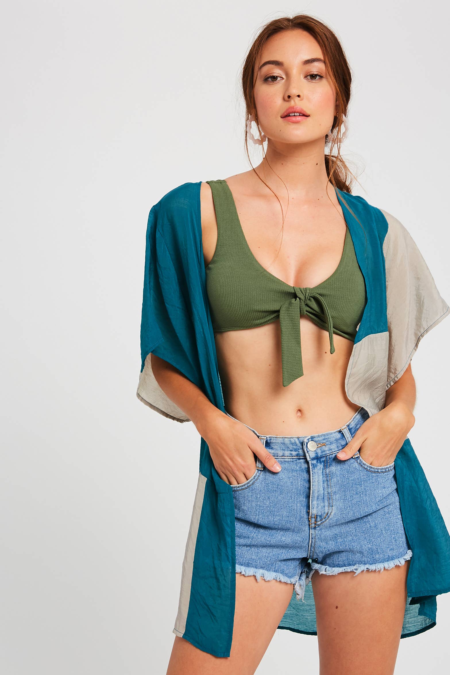 Listicle - Venta al por mayor Kimono - Mujer - Cárdigan Kimono de Bloques de Color Semitransparente13