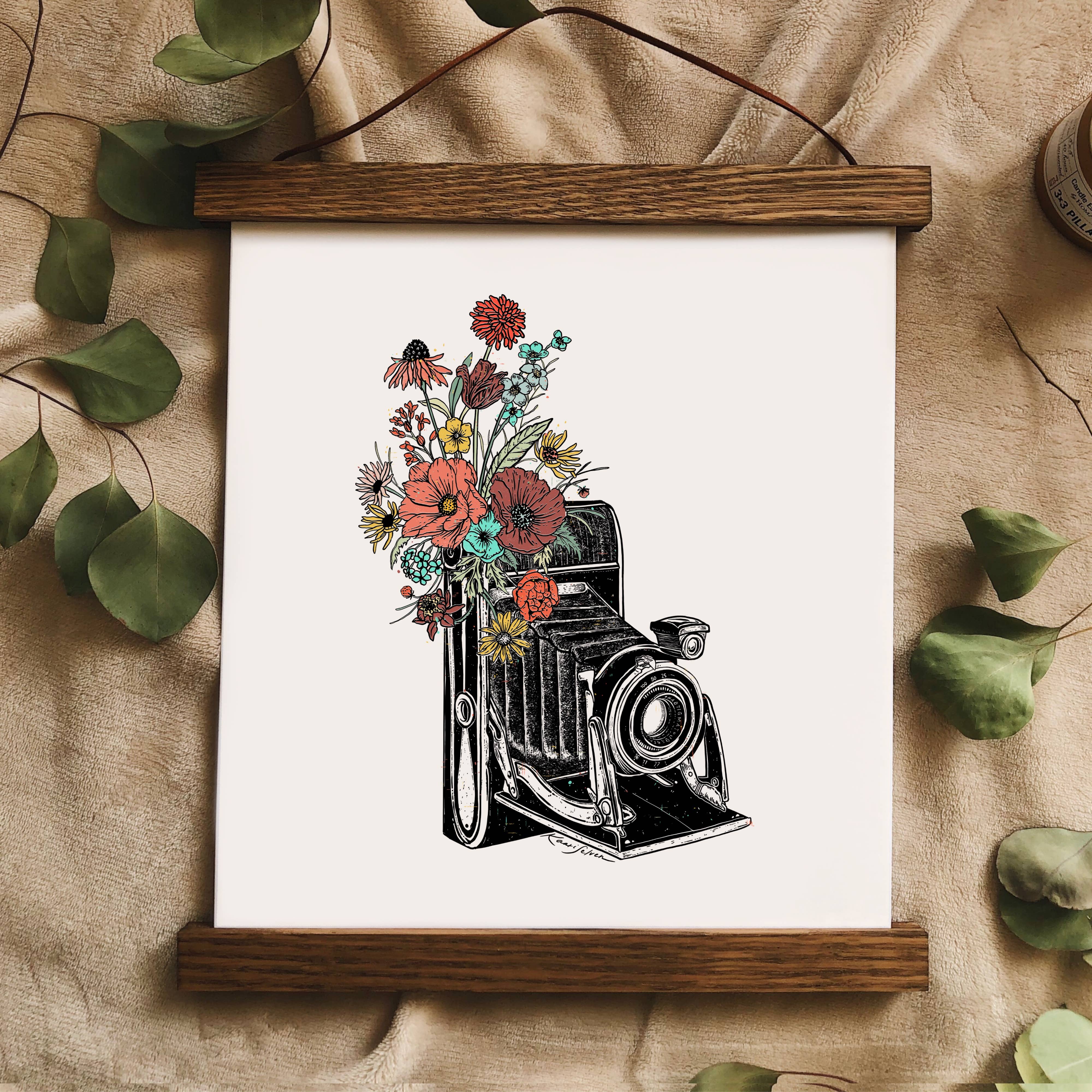 Kaari & Co. - Venta al por mayor Ilustración - Lámina Floral Vintage Camera II1