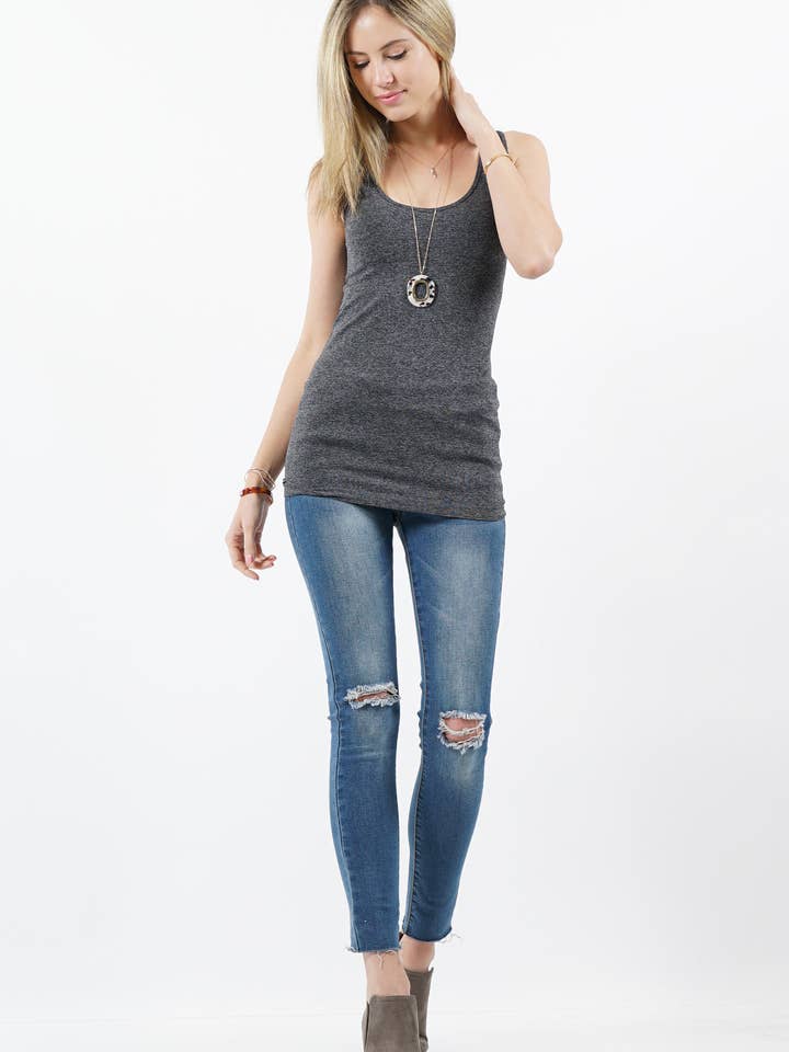 ... SI-15689 Nahtloser Basistank für den Großhandel von 42POPS