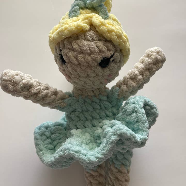 MAEMADE COMPANY LIMITED - Wholesale Doll – Kids - Crochet Ballerina Doll