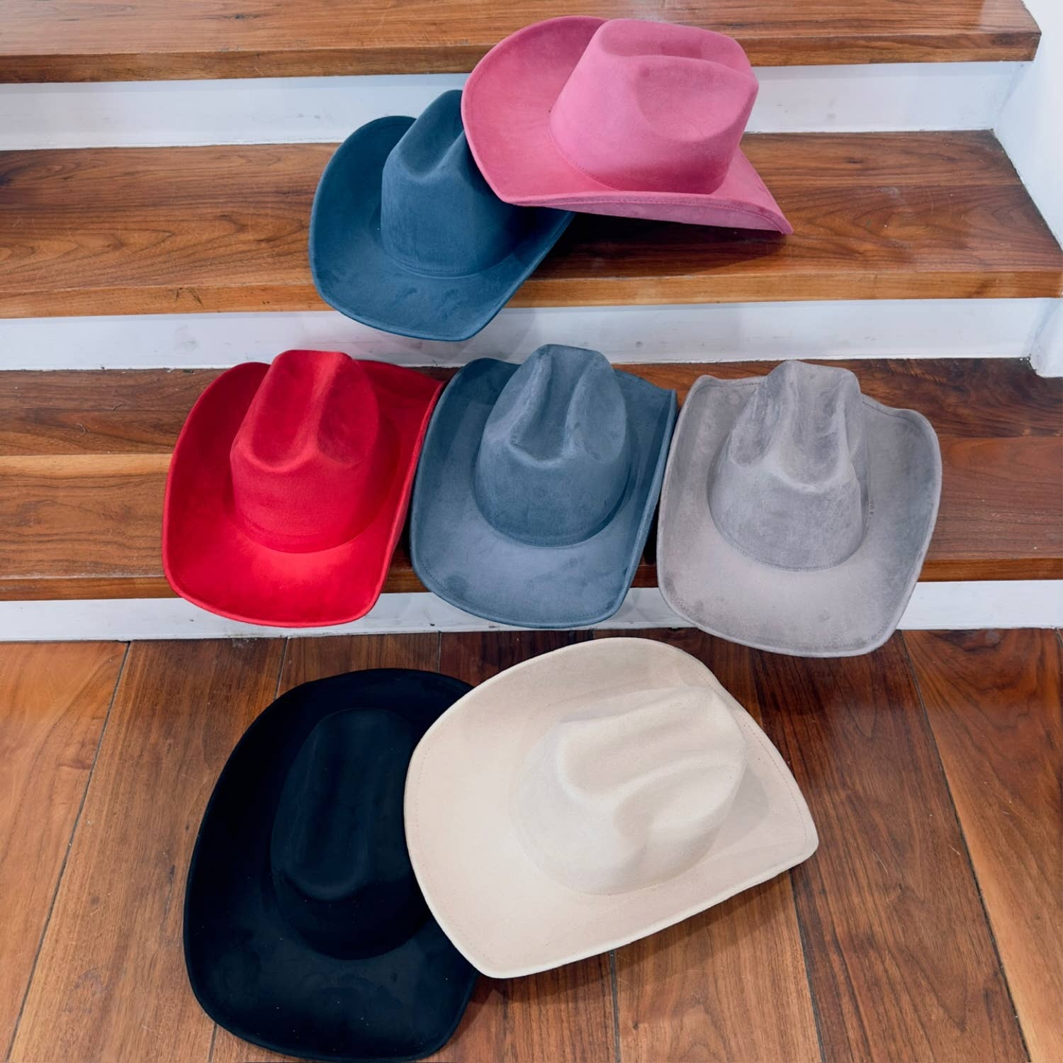 Bella Betty - Wholesale Cowboy Hat - Women's - VEGAN SUEDE CATTLEMAN COWBOY HAT1