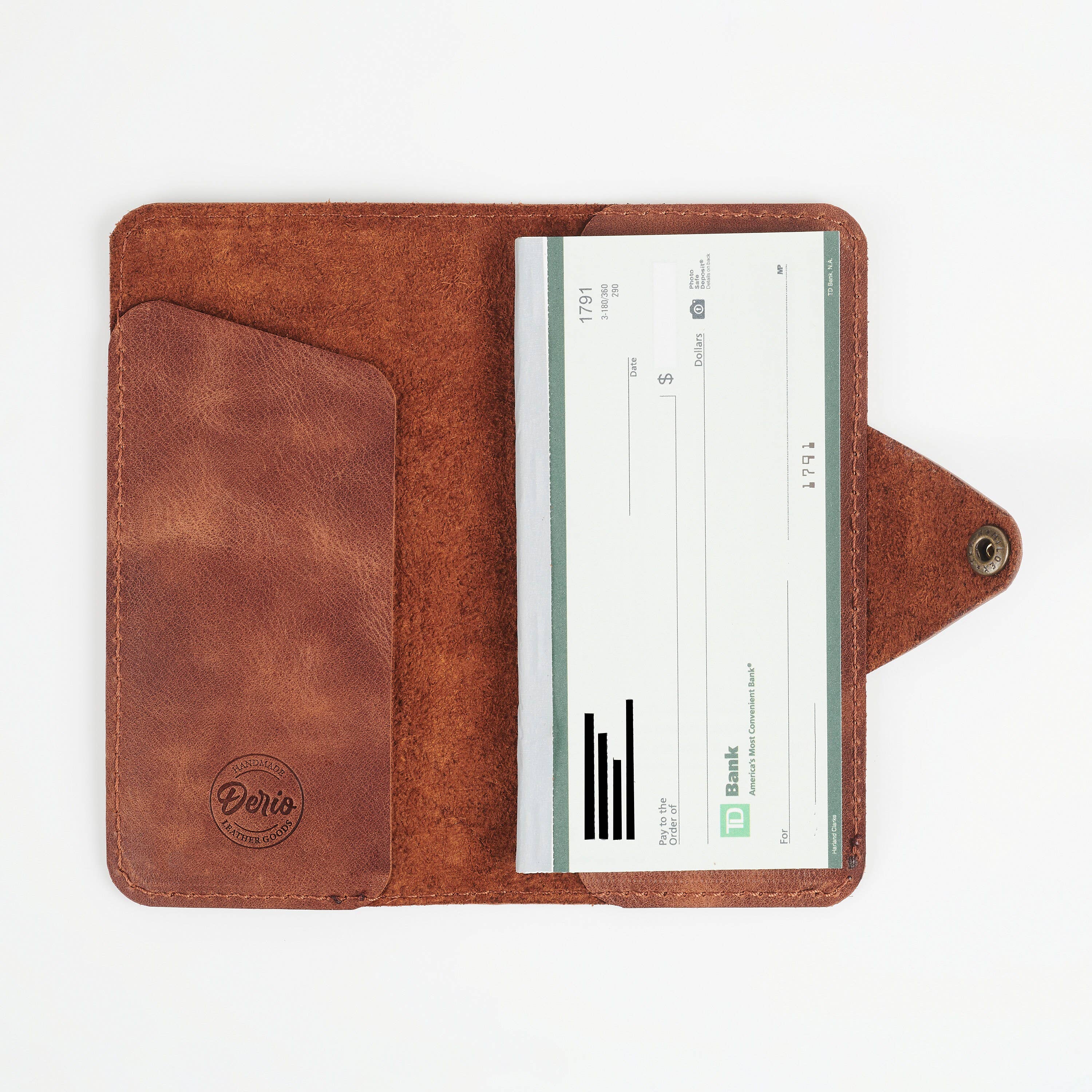 Derio Leather - Wholesale Wallet - Unisex - Personalized Leather Checkbook Cover, Customized Checkbook0