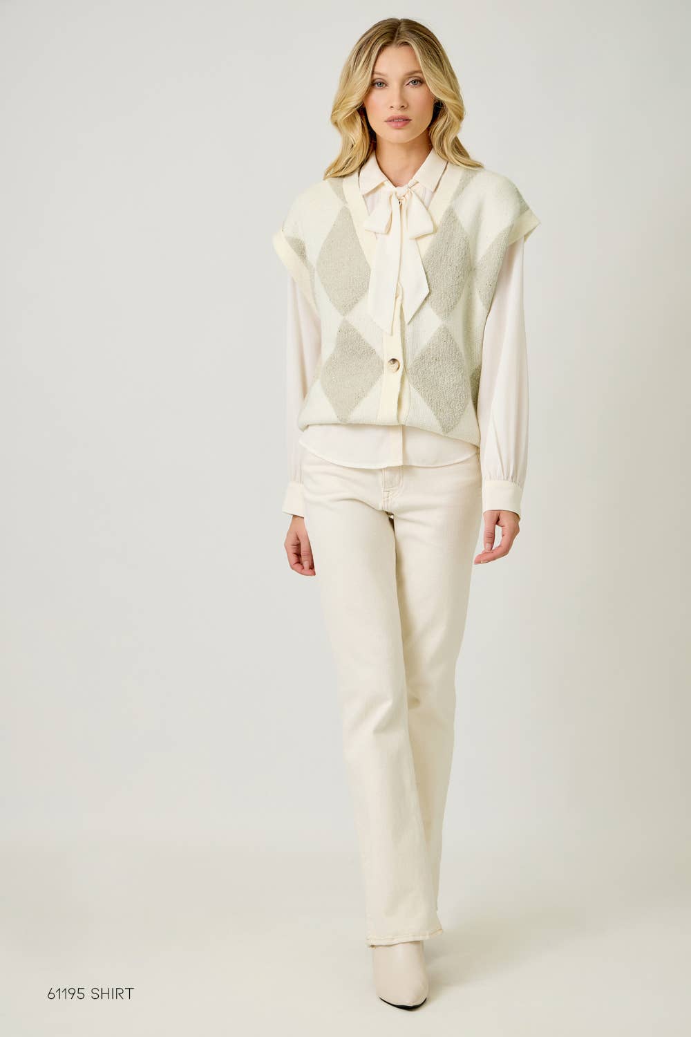 Mystree – wholesale Sleeveless sweatshirts – Women′s – 61140 Argyle Sweater Vest15