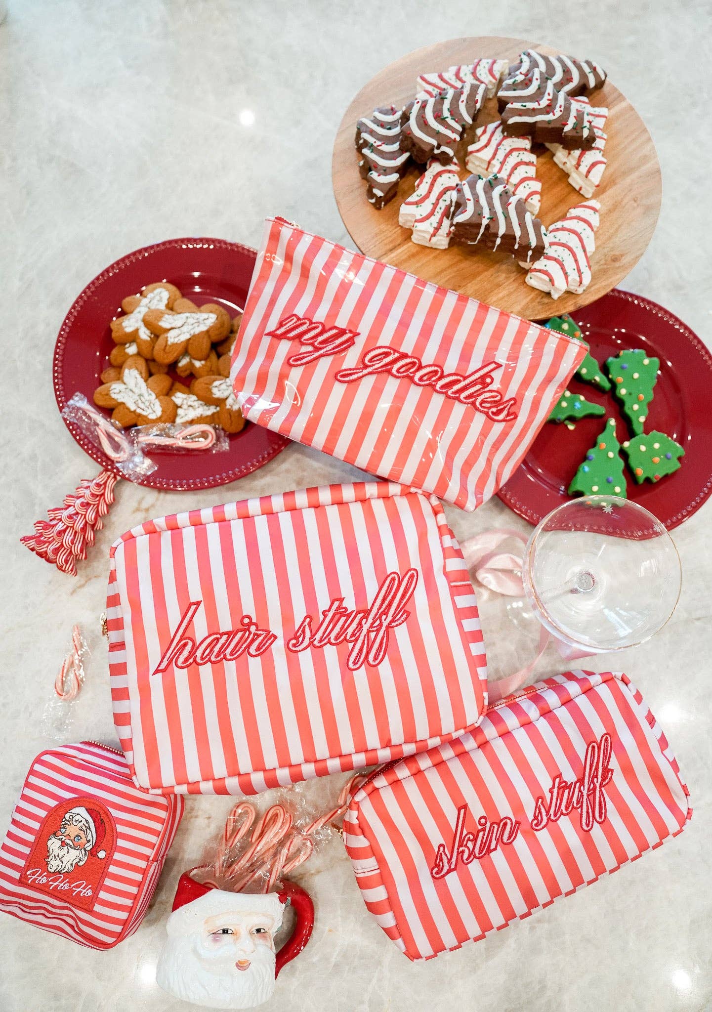 KENZKUSTOMZ - Vente Trousses de maquillage/cosmétique - Skin Stuff - Grand sac à rayures roses et rouges3