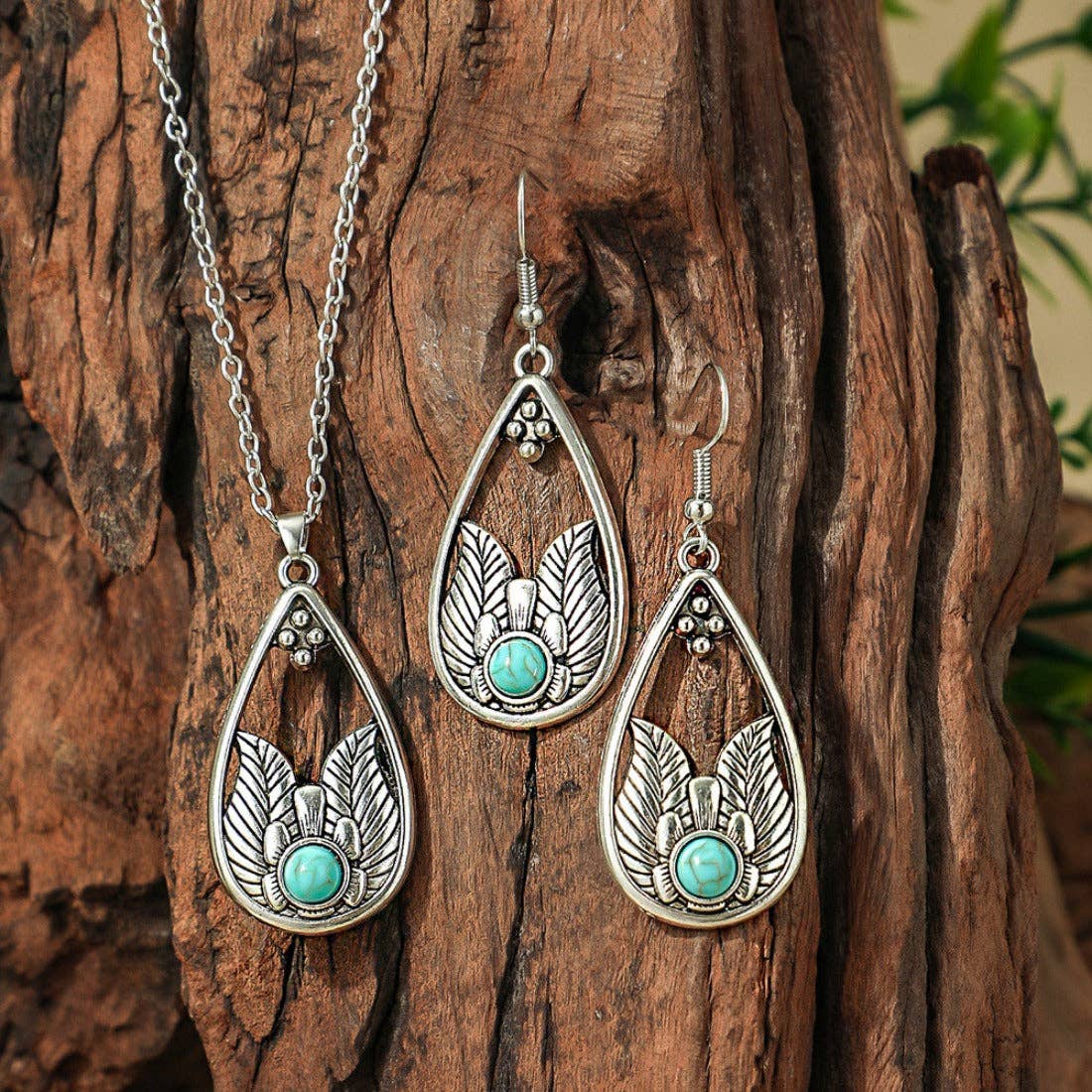 Magia Design - Wholesale Jewelry Set - Bohemian Turquoise Necklace and Earring Set5
