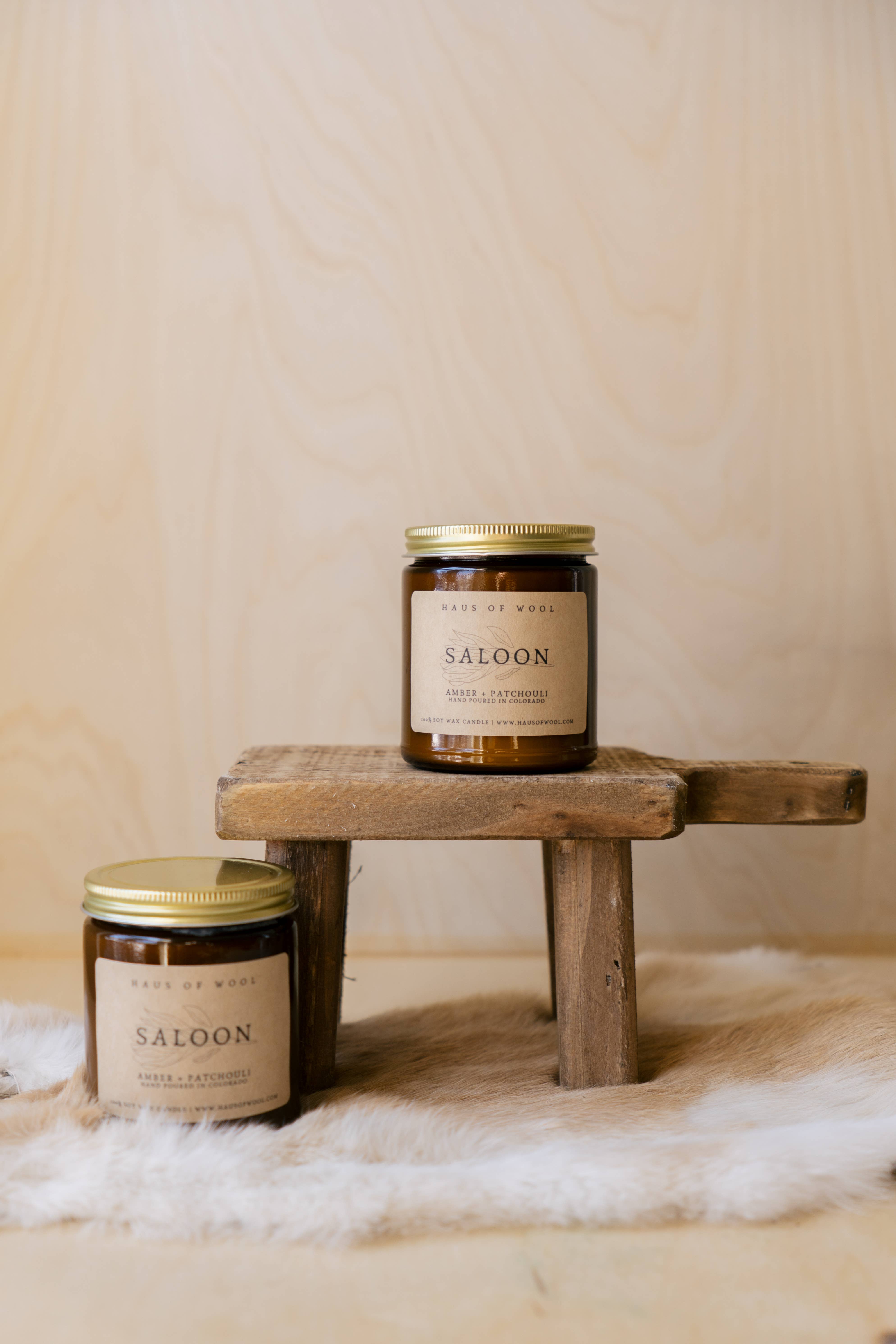 Haus of Wool – Großhandel Kerze im Glas / gefüllte Kerze – Amber + Patchouli Kerze aus Sojawachs aus Holz3