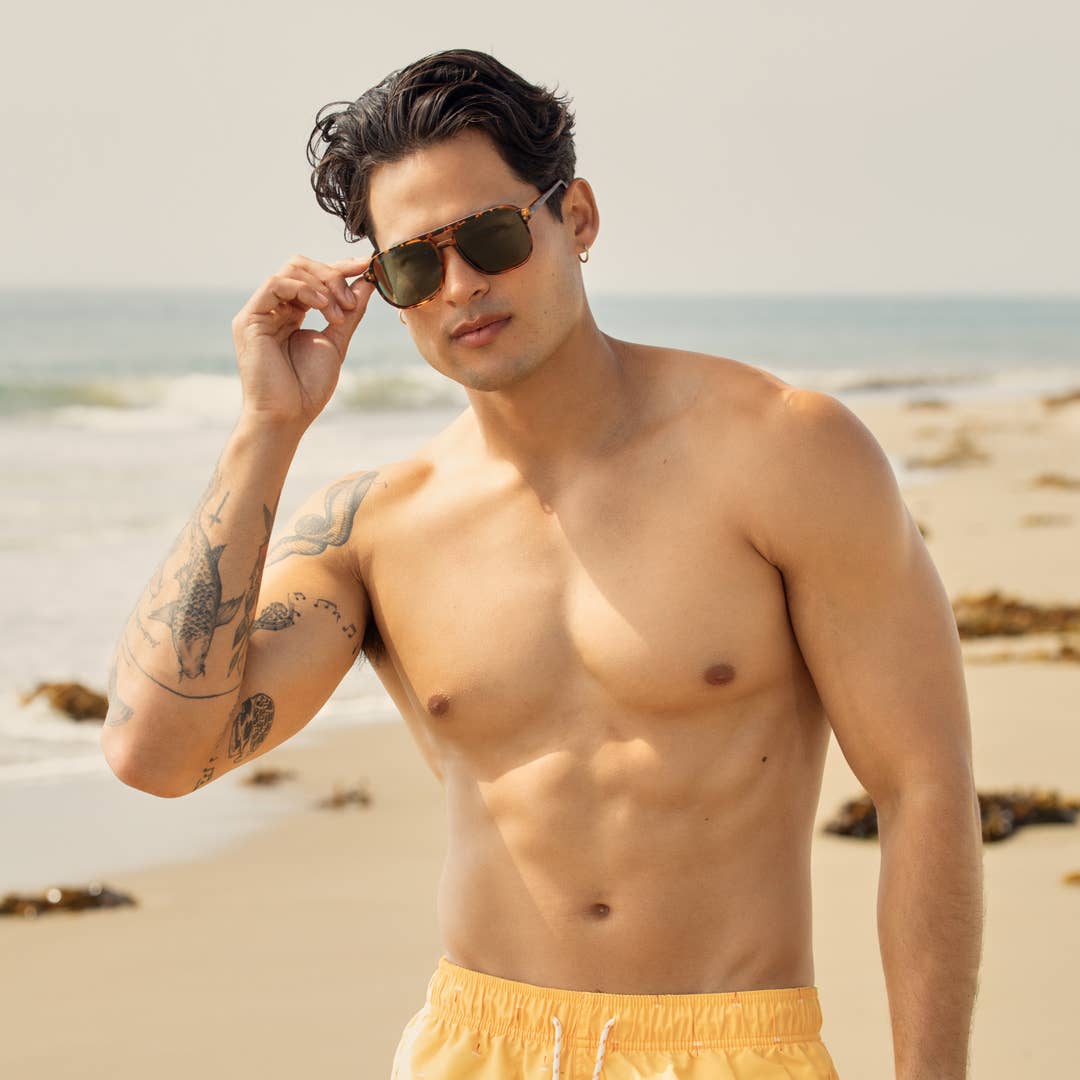 Blue Planet Eco-Eyewear - Vente Lunettes de soleil – unisexe - BP19924 - Pedro - Tortue Miel / Verres Polarisés Gris-Vert7