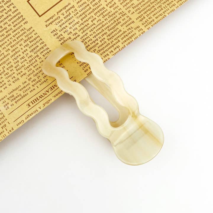 SoapElenGlen - Wholesale Hair Clip - Women's - Wavy Minimalist Alligator Barrette, U-shaped Side Hair Clip4