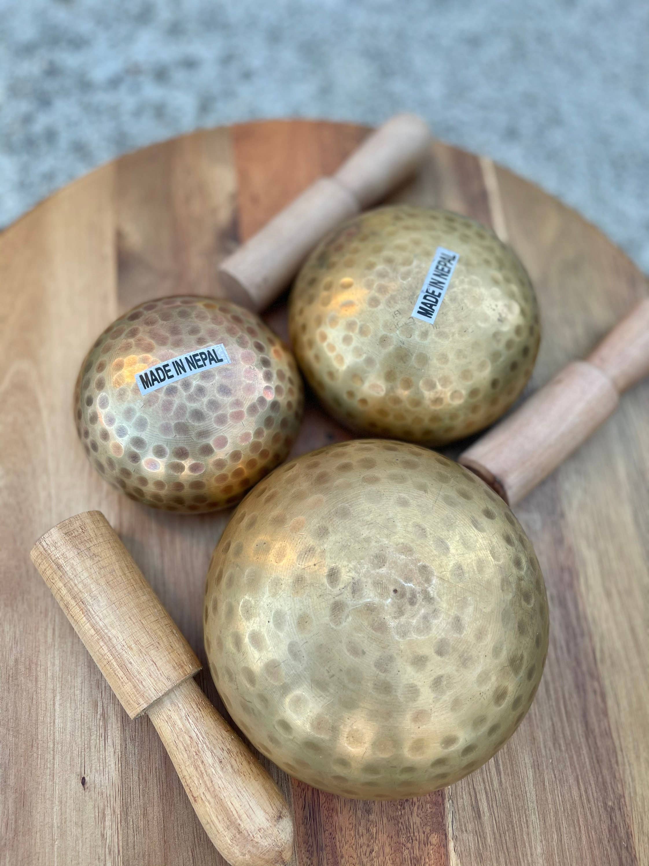 Like International – wholesale Meditation supplies – Singing Bowl Set of 3 for Meditation and Mindfulness1