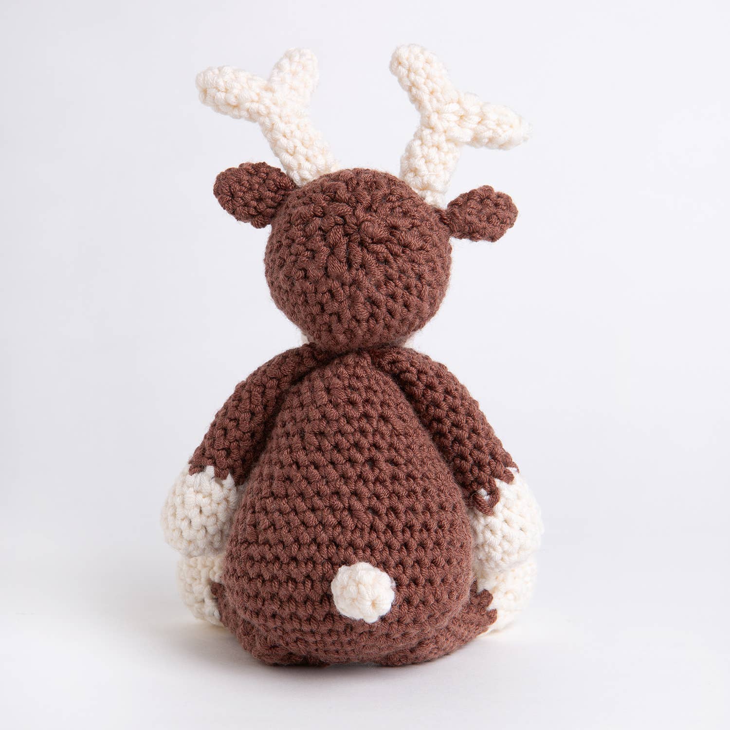 Wool Couture Company - Venta al por mayor Kit de manualidades - Kit de ganchillo fácil de Belle the Reindeer8