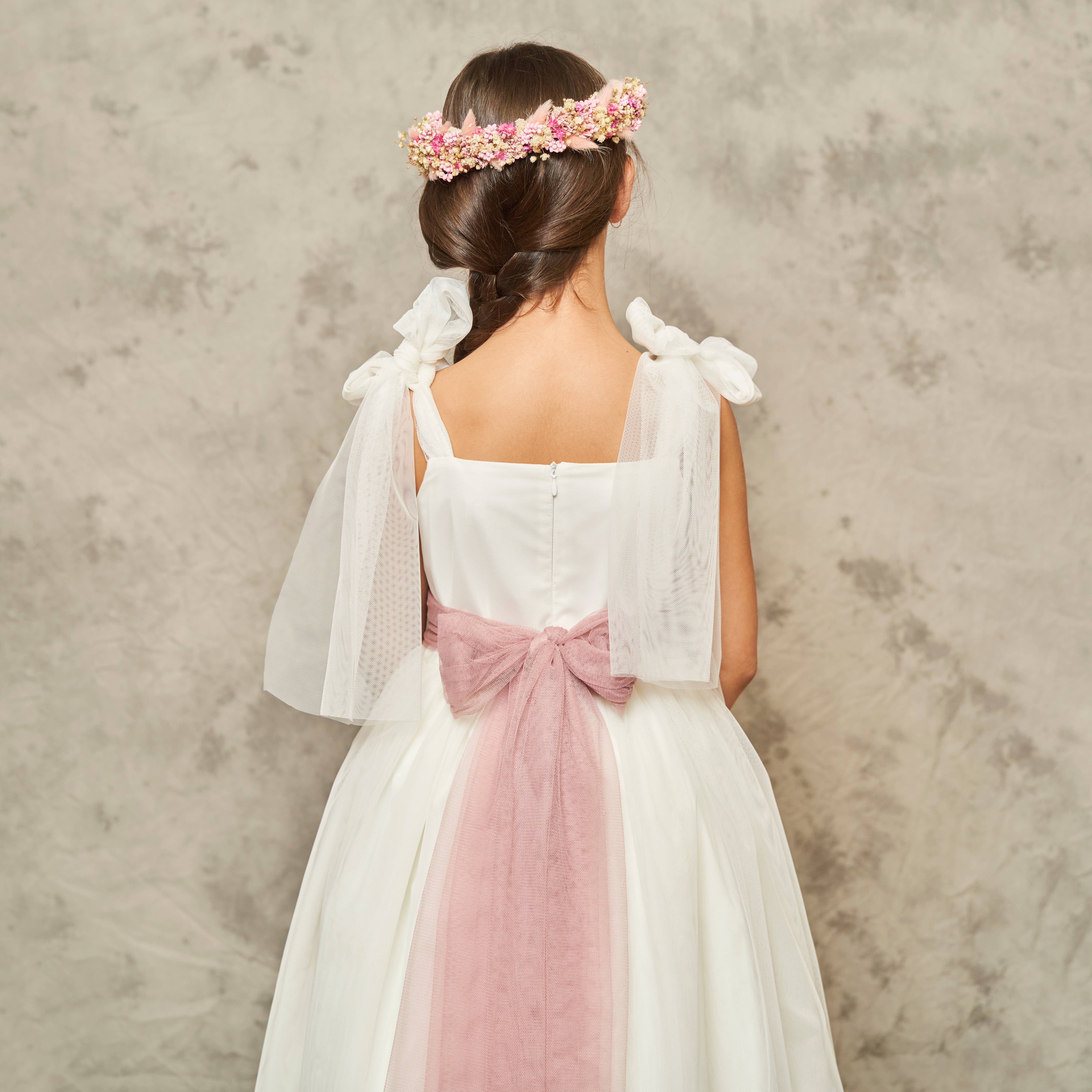 BADUM BADERO – wholesale Klänning – Barn – Kommunionsklänning i enkel och elegant enfärgad tyll i naturlig färg1